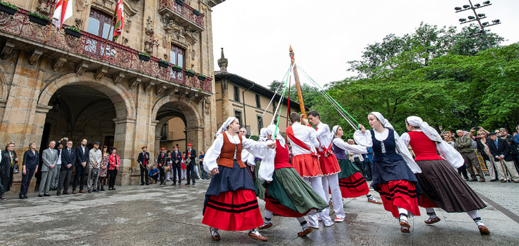 24 de noviembre: jornada histórica en Oñati