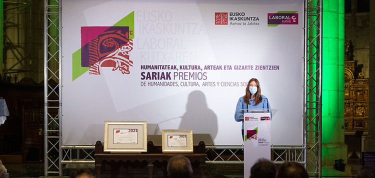Abierta la convocatoria a los Premios Eusko Ikaskuntza-Laboral Kutxa 2022