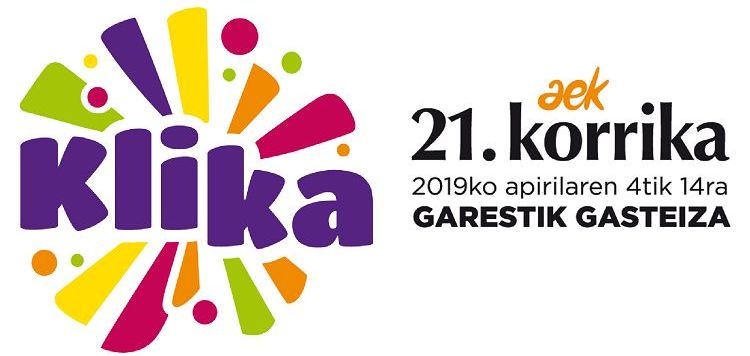 Eusko Ikaskuntza en la Korrika (Vitoria-Gasteiz)