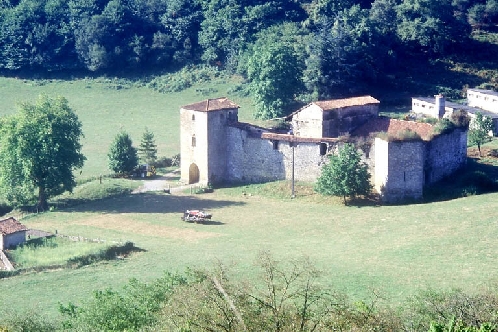 Casa fuerte de Latxaga, Ostabat