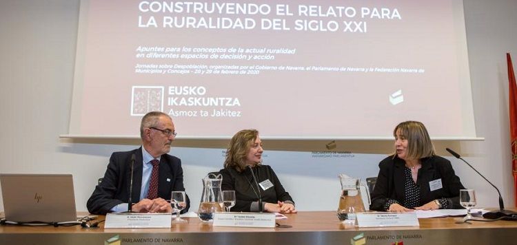 Eusko Ikaskuntza en el Parlamento de Navarra