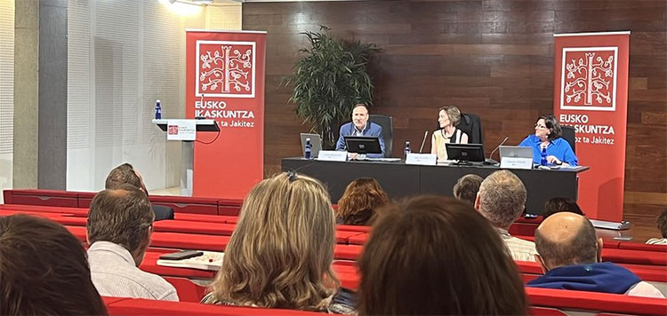 La Asamblea de Eusko Ikaskuntza renovó parte del Consejo Rector y aprobó el plan de actuación