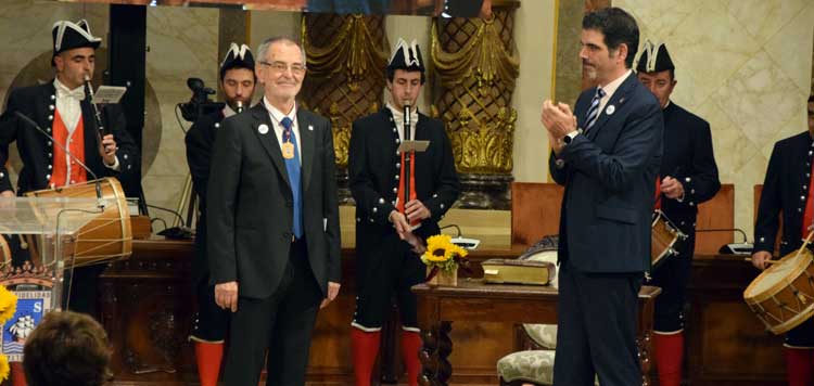 Eusko Ikaskuntza recibe la Medalla de Oro de Donostia-San Sebastián