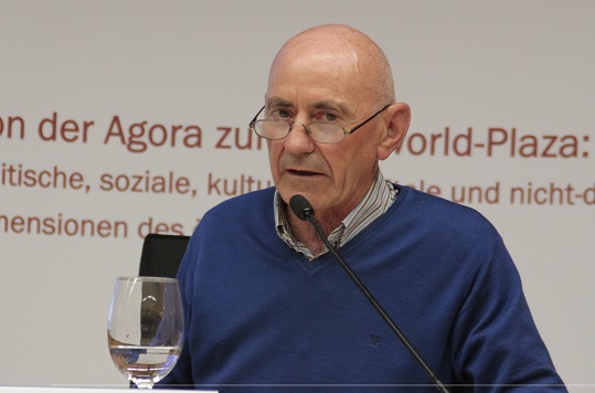 Del &Aacute;gora a la Cyber-Plaza: Dimensiones pol&iacute;ticas, sociales, culturales, digitales y no-digitales del espacio p&uacute;blico