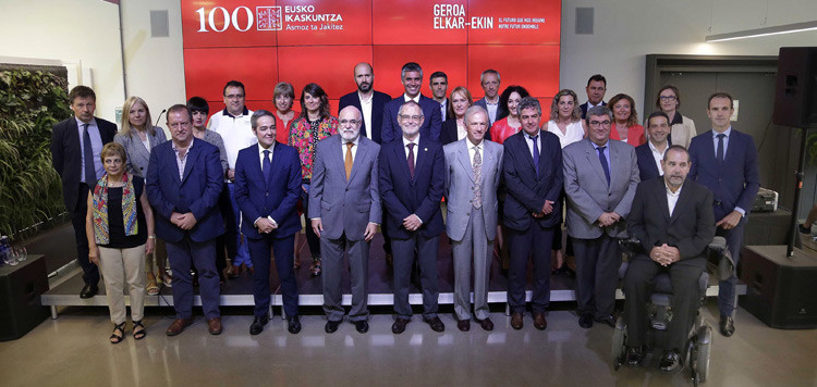 Los principales agentes socio-económicos e institucionales arropan a Eusko Ikaskuntza en su centenario