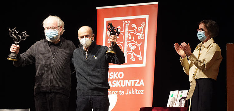 Hitzeko bi gizonei omenaldia: Xabier Amuriza eta Jose Ramon Etxebarria