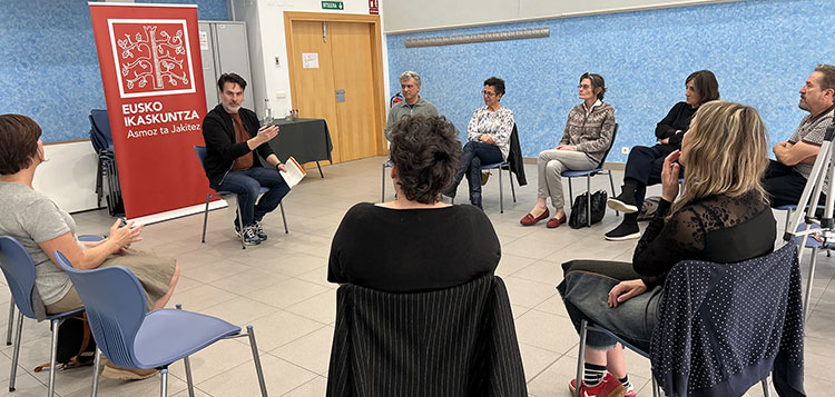 ZuretaLur: un viaje por la historia y la identidad