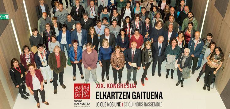 Presentation ceremony of the XIX Congress