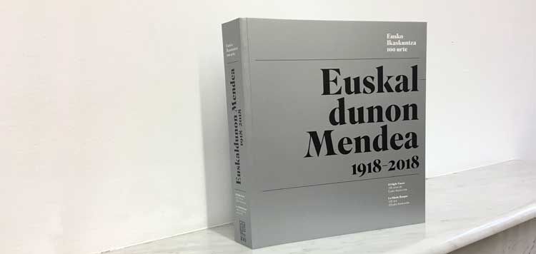 Presentaci&oacute;n del libro Euskaldunon Mendea 1918-2018 en Baiona