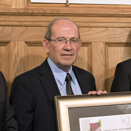 2016. Javier Echeverria Ezponda