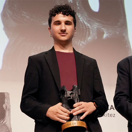 2025. Jon Esnaola Agirre