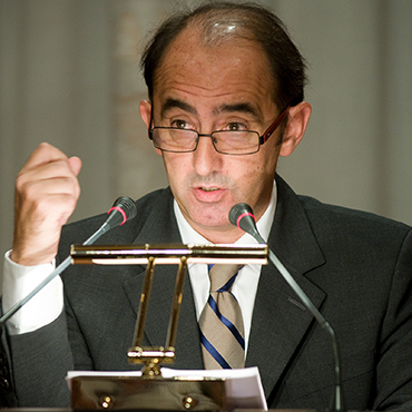 2008. Daniel Innerarity