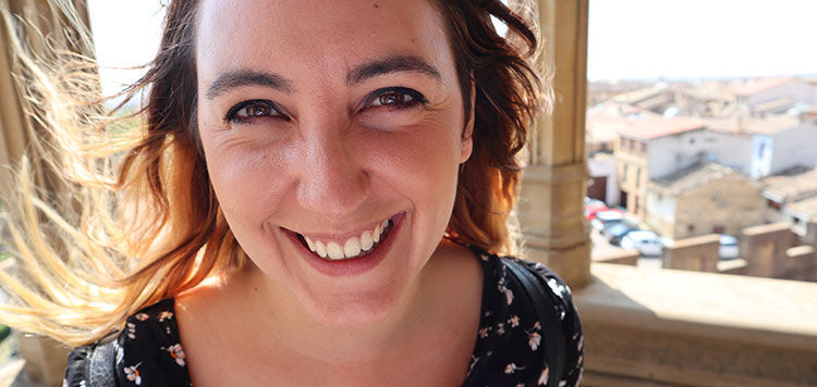 Leire Berasaluze Gerrikagoitia / Doktoretza aurreko ikertzailea (UPV/EHU) eta abeslaria